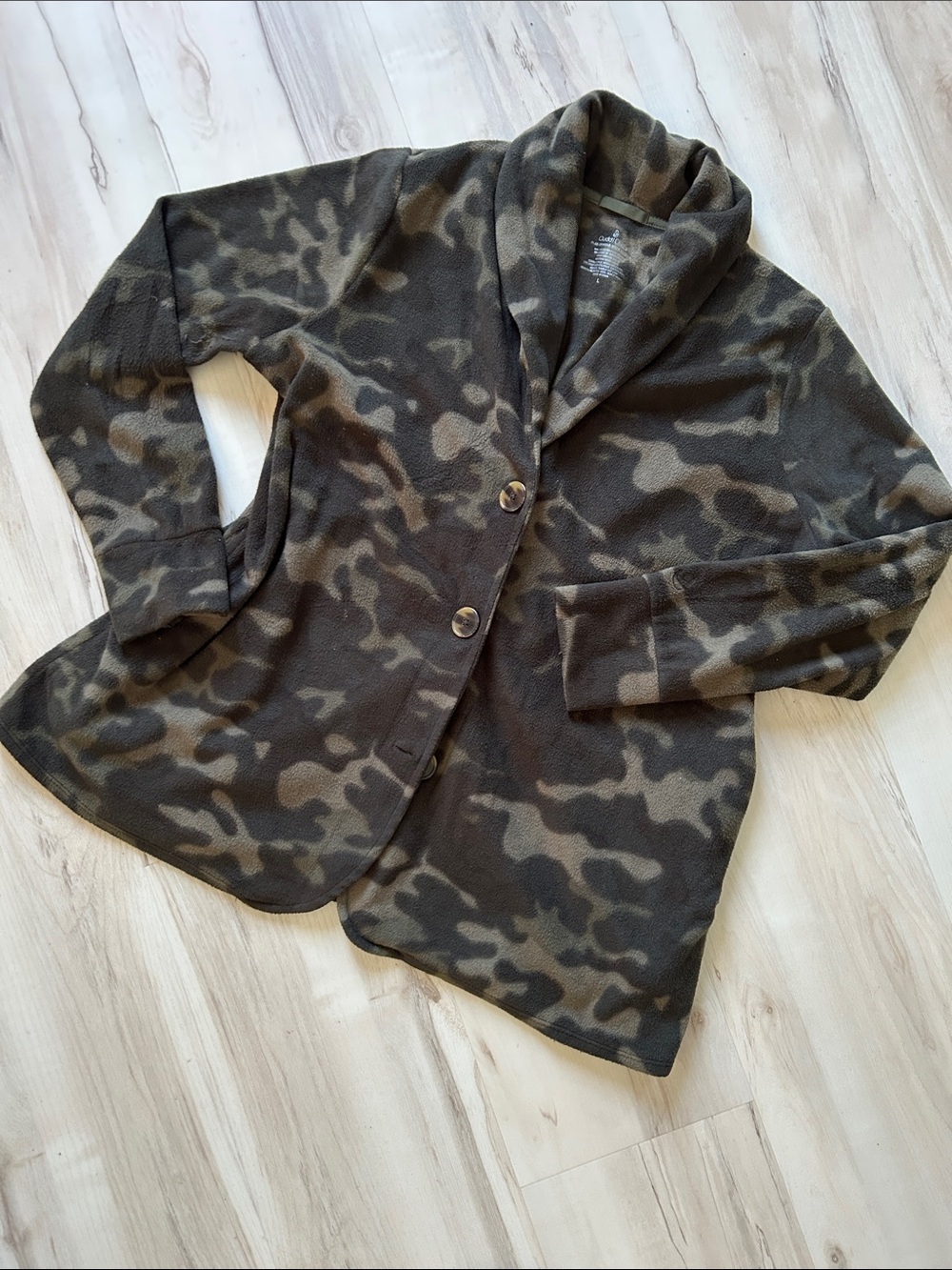 Cuddl Duds Olive Camo Shawl Collar Fleece Jacket